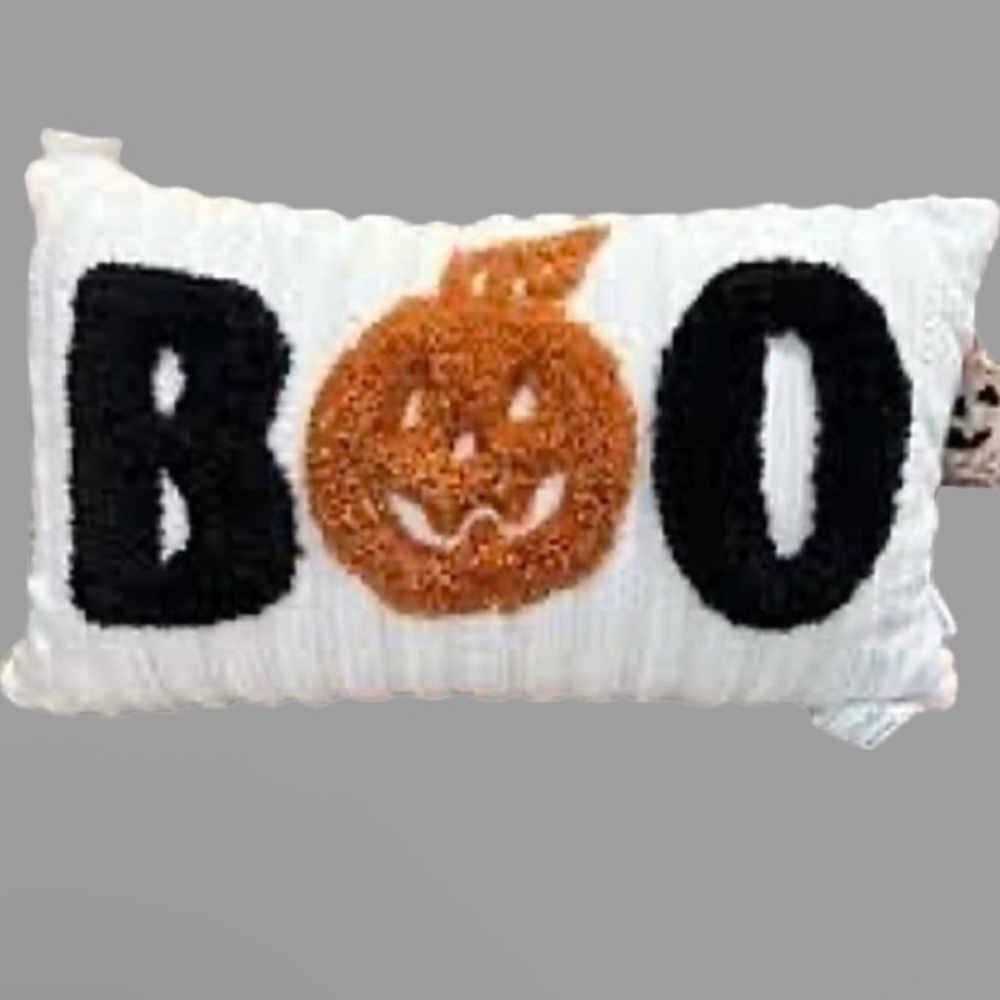 NEW - Halloween Home- "BOO" Pumpkin Decorative Accent Pillow.